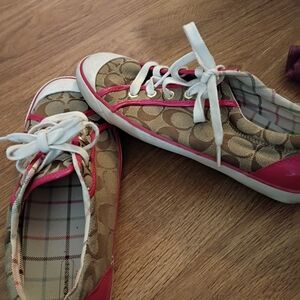 Coach Women's Sneakers in Tan and Pink